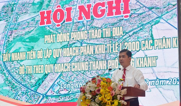 1. HOI NGHI PHAT DONG PHONG TRAO THI DUA LAP QUY HOACH (1) 3.jpg