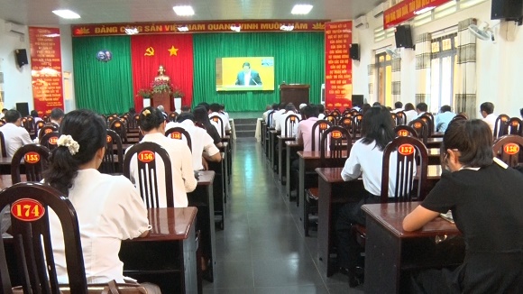 2. Hội nghị trực tuyến toàn quốc quán triệt, triển khai thực hiện các Nghị quyết của Bộ Chính trị1.jpg