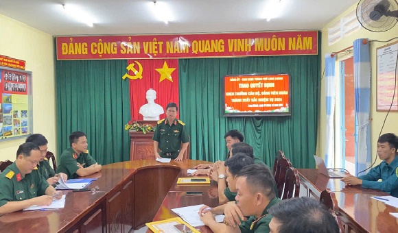 2. Đảng ủy - Ban CHQS thành phố Long Khánh 1.jpg