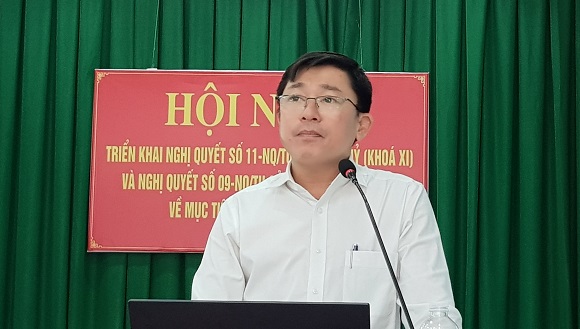 23-2 Đồng Chí Lê Minh Ánh - trực tiếp triển khai Nghị quyết.jpg