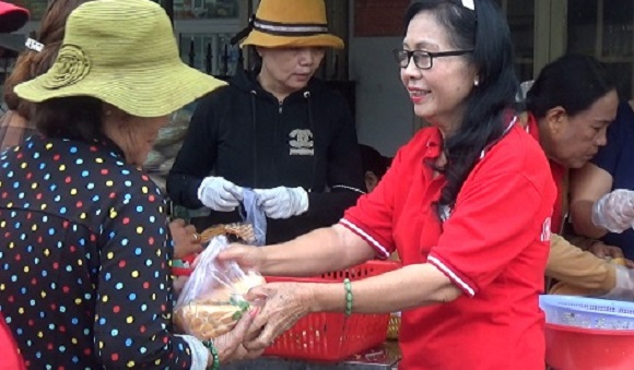 230807 NGUOI PHU NU CO TAM LONG NHAN AI - TRUONG THI HONG 1.jpg