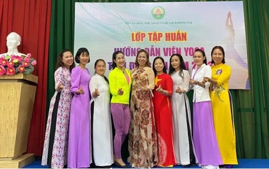 230906Tran nu phuong nhi - phu nu viet nam thoi dai moi 1.jpg