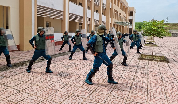 230928 Huấn luyện dân quân cơ động năm 2023 Thiết thực, hiệu quả 1.jpg