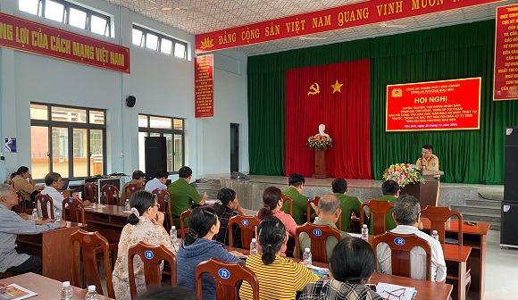 4. Hội nghị tuyên tuyền, vận động nhân dân tham gia phòng, chống tội phạm.jpg