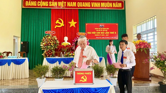 5. Nhân dân khu phố núi Đỏ đoàn kết, xây dựng đời sống ấm no, hạnh phúc 6.jpg