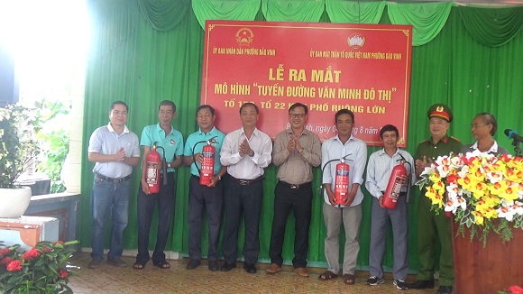 6. RA MAT MO HINH TUYEN DUONG VAN MINH DO THI 3.jpg