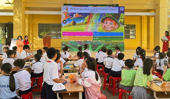 8. UBND thành phố triển khai kế hoạch đổi mới giáo dục và đào tạo.jpg