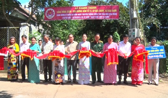 cat bang khanh thanh tuyen duong.jpg