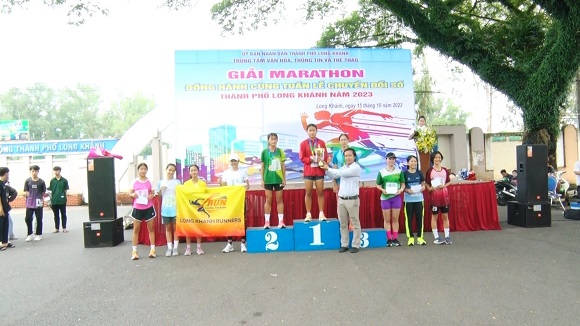giải Marathon đồng hành cùng Tuần lễ Chuyển đổi số 4.jpg
