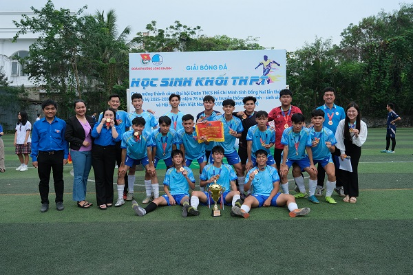 2c2d88b8942e1b70423f5